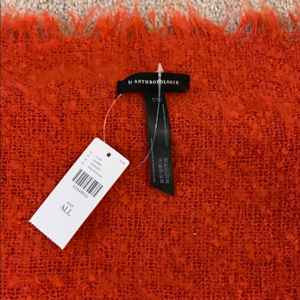 Carraway Boucle Fringed Scarf